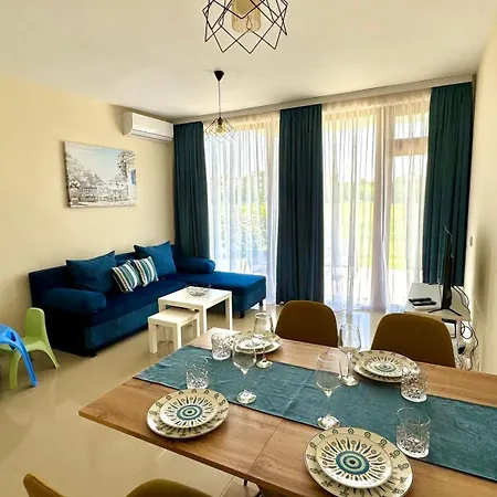 Boutique House Blue Lagoon By Flat Mаnаger Case de vacanță Balcic